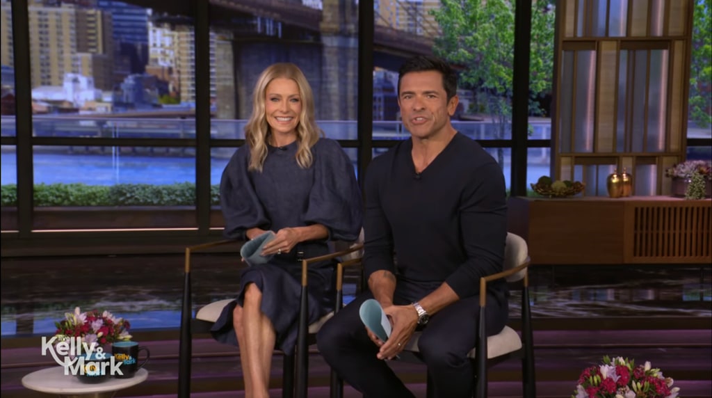 Another look at Kelly's fashion choice