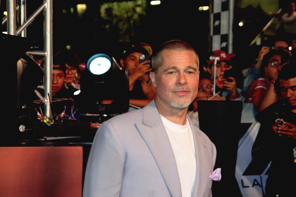 brad pitt with buzz cut