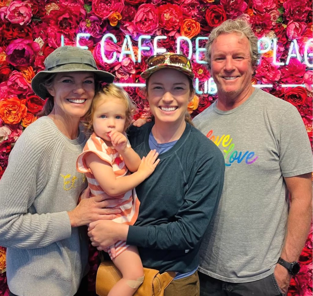 Susan, Linden, Grace, and Nora are all smiles