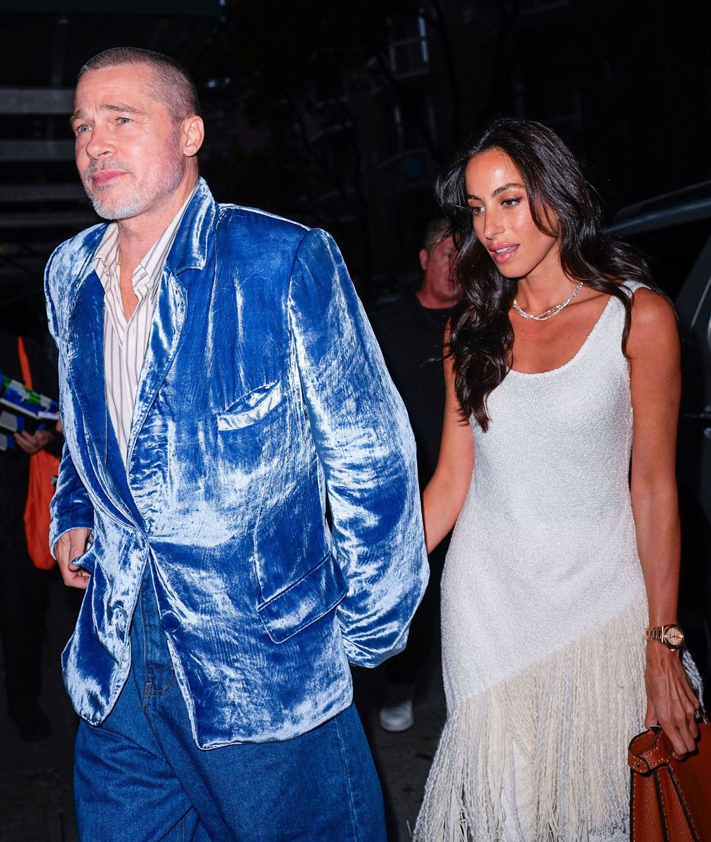 Pitt wore an oversized blazer that wasn't a hit with many viewers