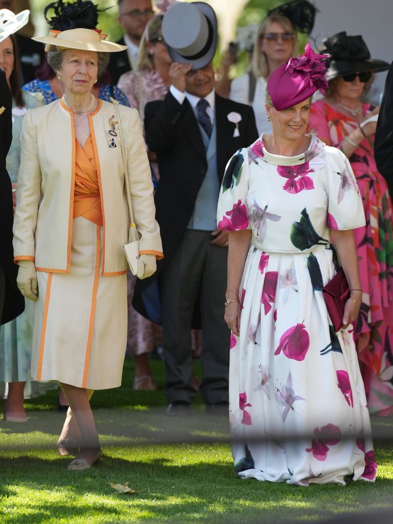 Princess Anne and Duchess Sophie curtsy at Ascot