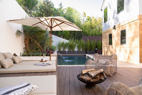 Backyard and pool in Jon Hamm's home