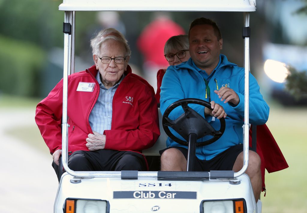 Warren Buffett, Chairman and CEO of Berkshire Hathaway, makes his way to a morning session at the Sun Valley Conference on July 14, 2023; his daughter Susan sits behind him