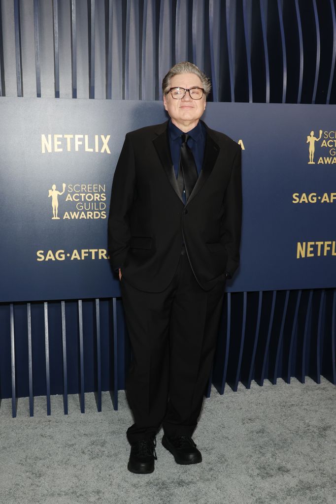 The actor prefers to keep his hair white and not dye it at 65