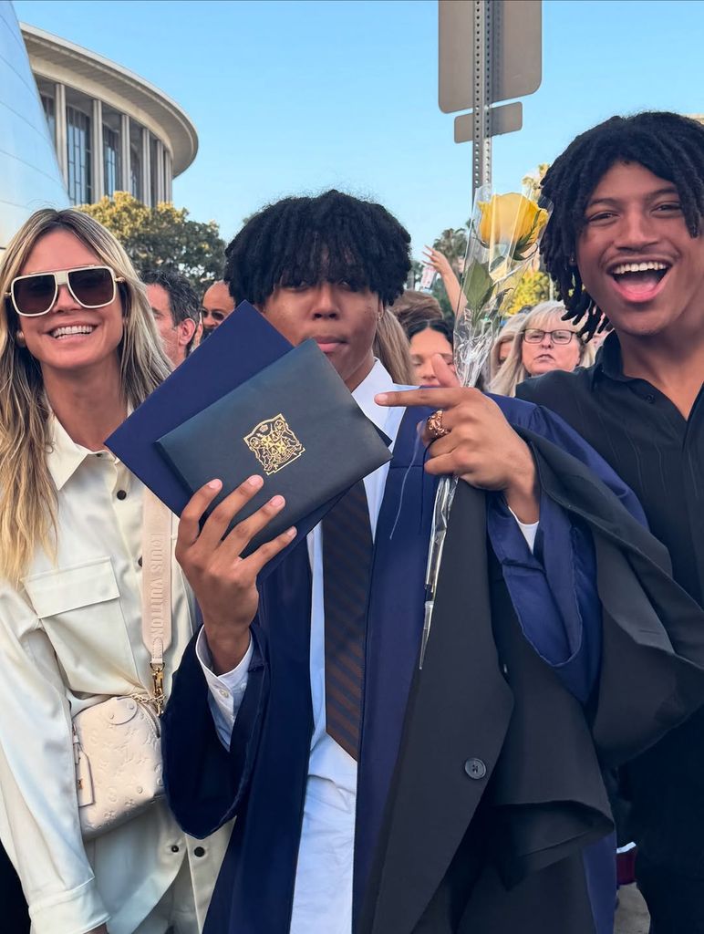 Heidi Klum and her two sons on graduation