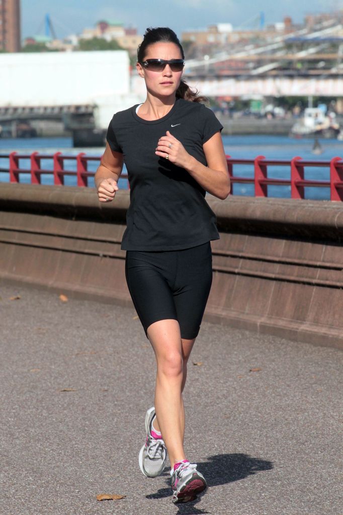 Pippa sporting cycling shorts while out on a run