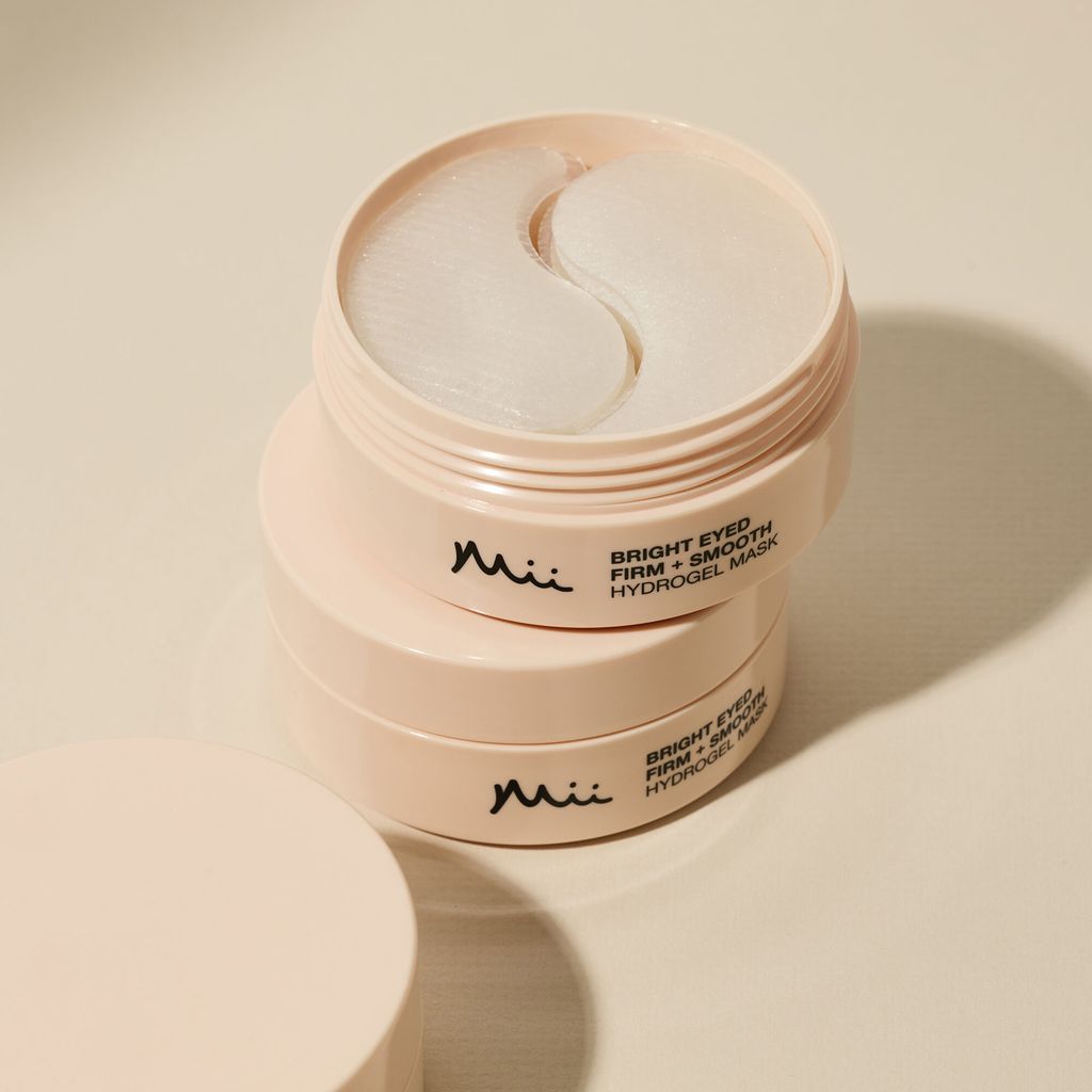 Mii Cosmetics Bright Eyed Firm + Smooth Hydrogel Mask