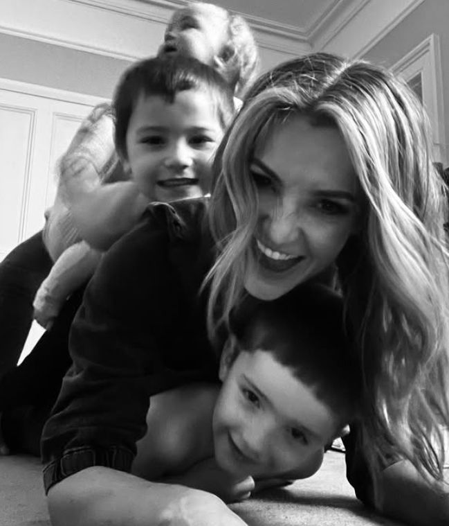 Helen Skelton and her three children in a pile-up