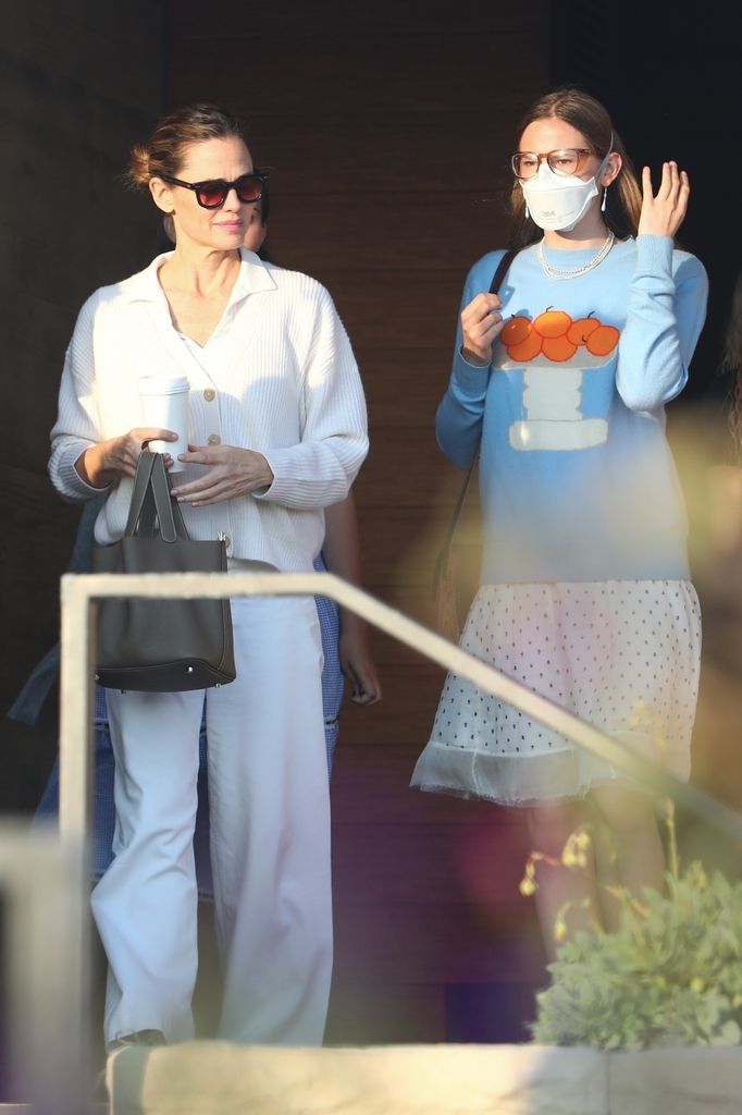 Jennifer with her daughter Violet