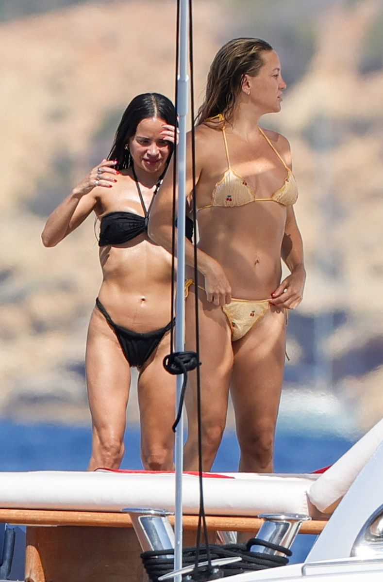Kate Hudson in a bikiin in Ibiza