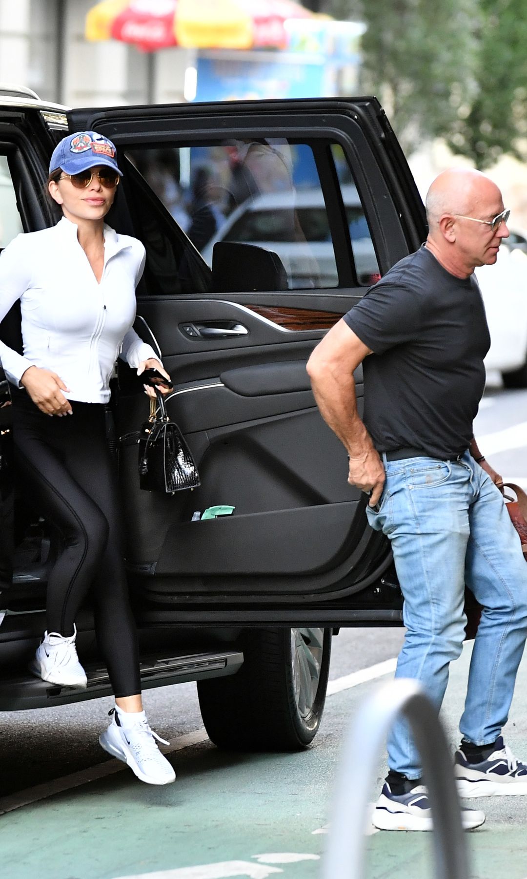 The couple looked comfortable as they spent their day in the city