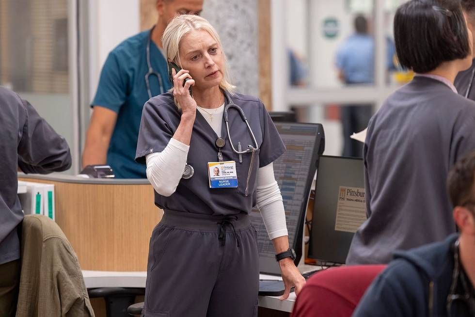 Katherine LaNasa as Dana Evans