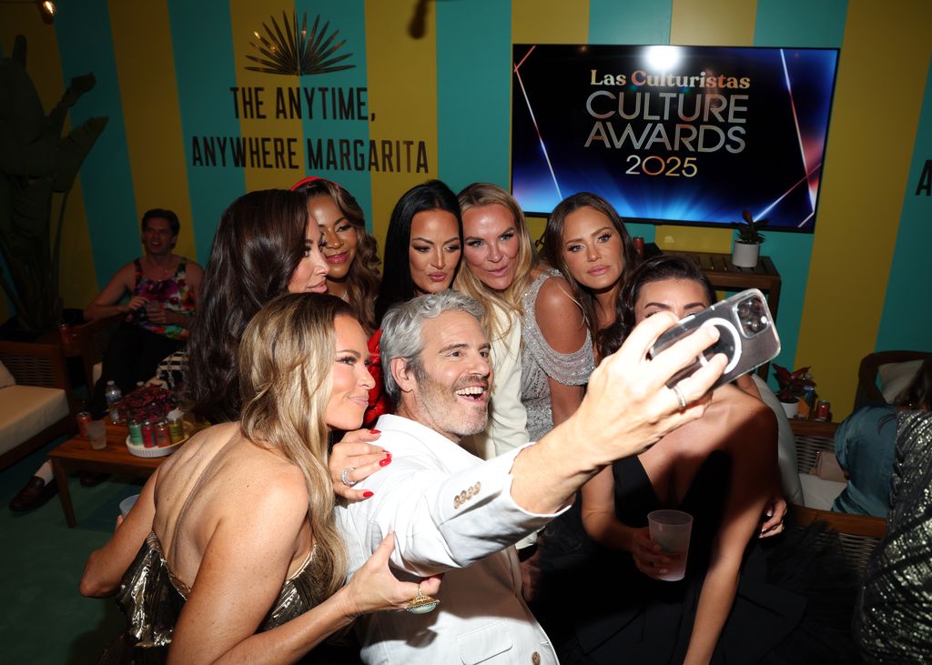 Britani Bateman, Angie Katsanevas, Mary Cosby, Lisa Barlow, Heather Gay, Meredith Marks, and Andy Cohen take a selfie at the Las Culturistas Culture Awards