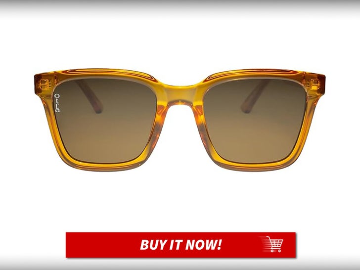Womens-Fyn-Sunglasses-Kylie-Jenner-Sunglasses-MAIN