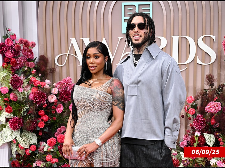 rashida nicole and liangelo ball getty 2