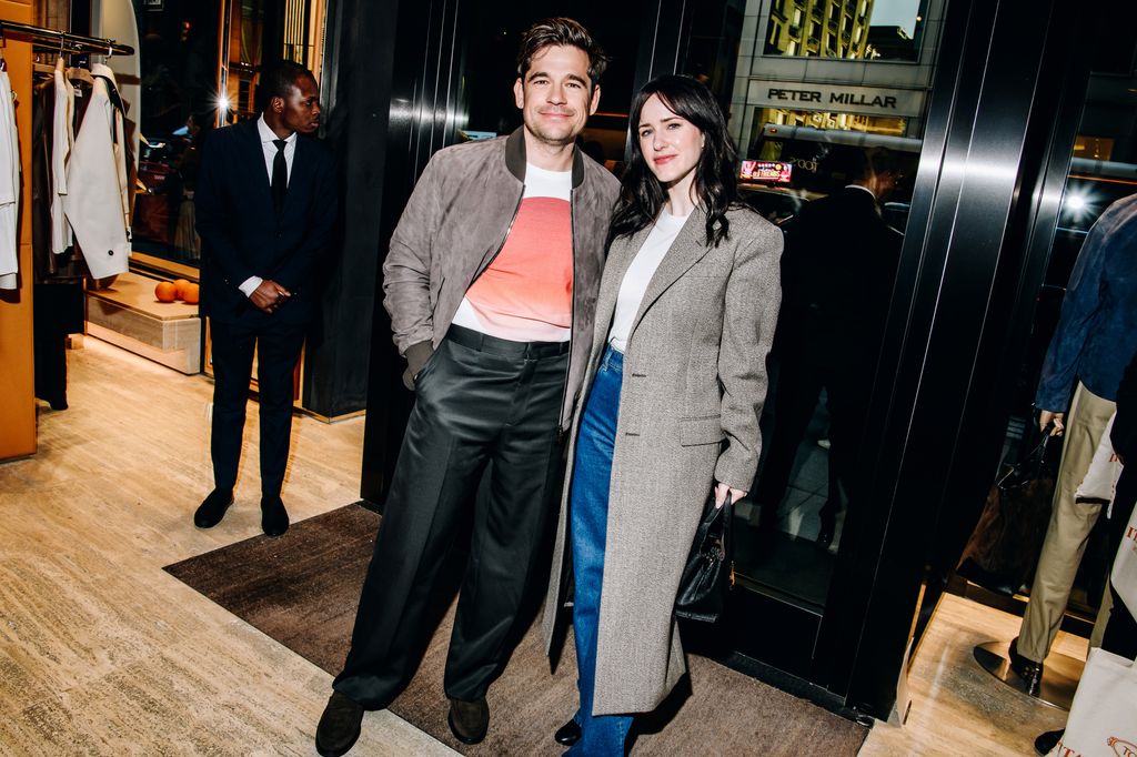 Jason Ralph and Rachel Brosnahan 