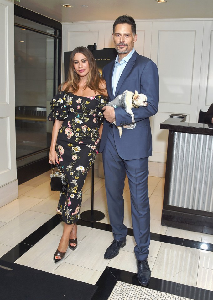 Joe Manganiello & Sofia Vergara pose together