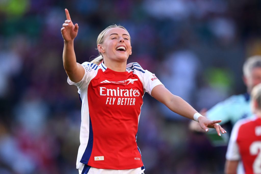 Chloe Kelly of Arsenal celebrates victory after defeating FC Barcelona during the UEFA Women's Champions League final