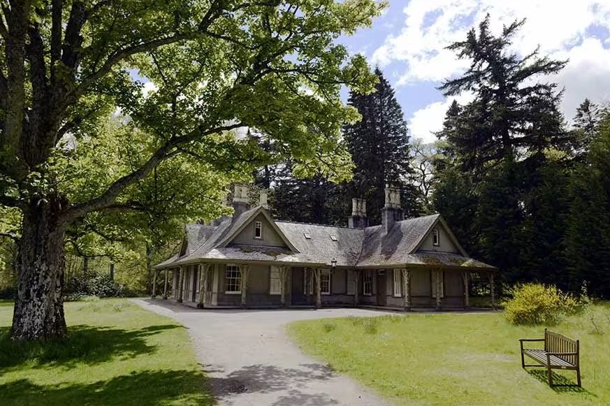 balmoral garden cottage