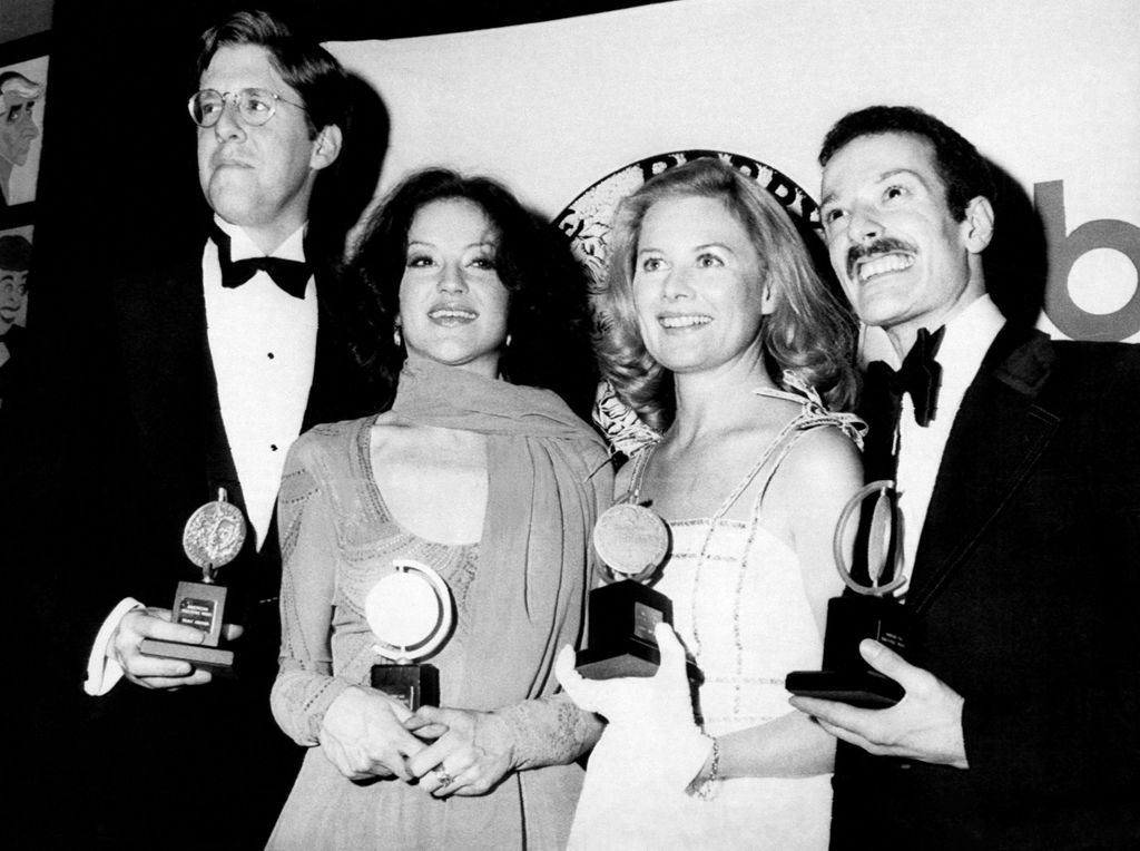 HD2YG5 1976 Tony Award winners Edward Herrmann (MRS. WARREN'S PROFESSION), Kelly Bishop (aka Carole Bishop) (A CHORUS LINE), Shirley