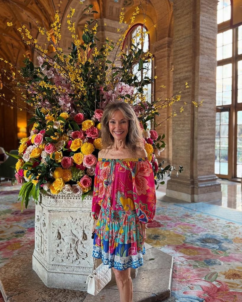 Susan Lucci looked incredible in a floral mini dress during her trip to LA 