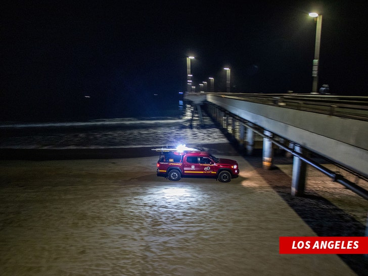 california TSUNAMI watch getty 2