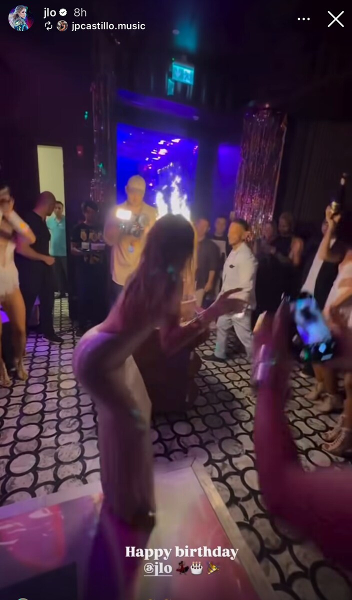 The singer had an epic party after her show in Turkey