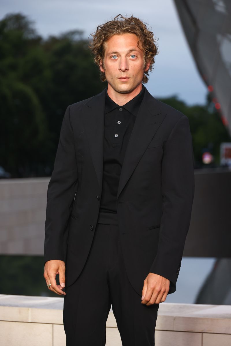 Jeremy Allen White to star in Netflix's bisexual romance series 'Enigma Variations'