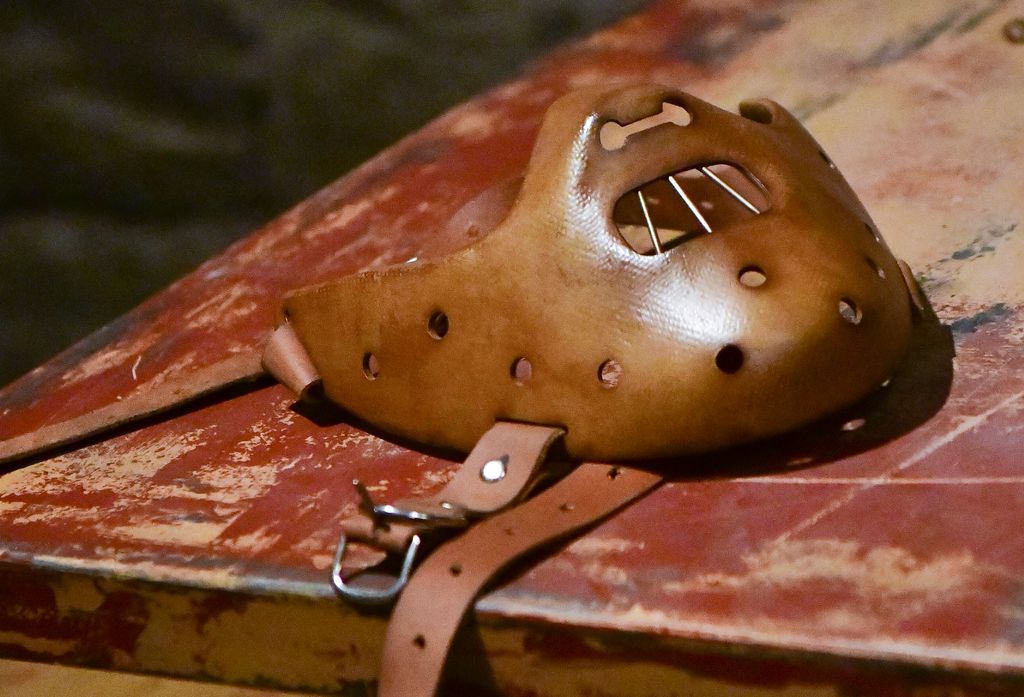 hannibal lecter mask