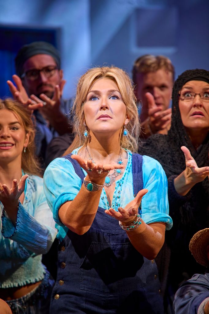 Mazz Murray playing Donna on the West End 