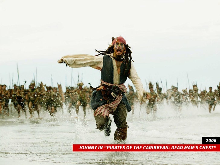 johnny depp in pirates of the caribbean alamy 3