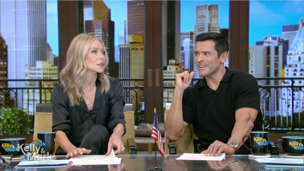 Kelly Ripa and Mark Consuelos on Live