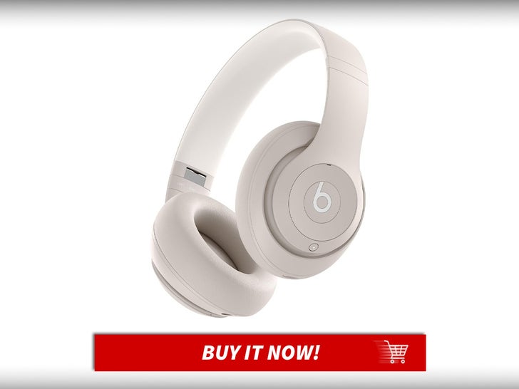 Beats-Sandstone-Kim-K-Beats-Labor-Day-Deals-MAIN