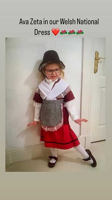 catherine zeta jones niece identical photos special occasion neice