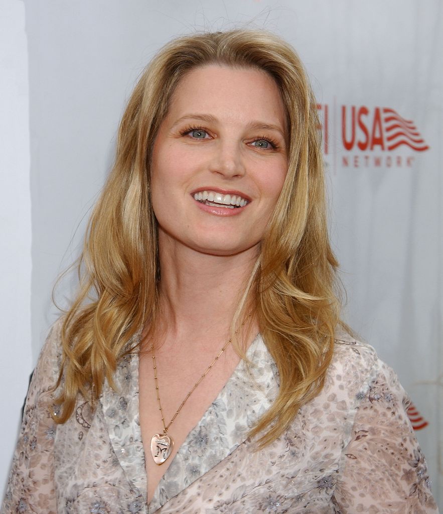 Bridget Fonda during 31st AFI Life Achievement Award Presented to Robert DeNiro - Arrivals at Kodak Theatre in Hollywood, California, United States. (Photo by Gregg DeGuire/WireImage)