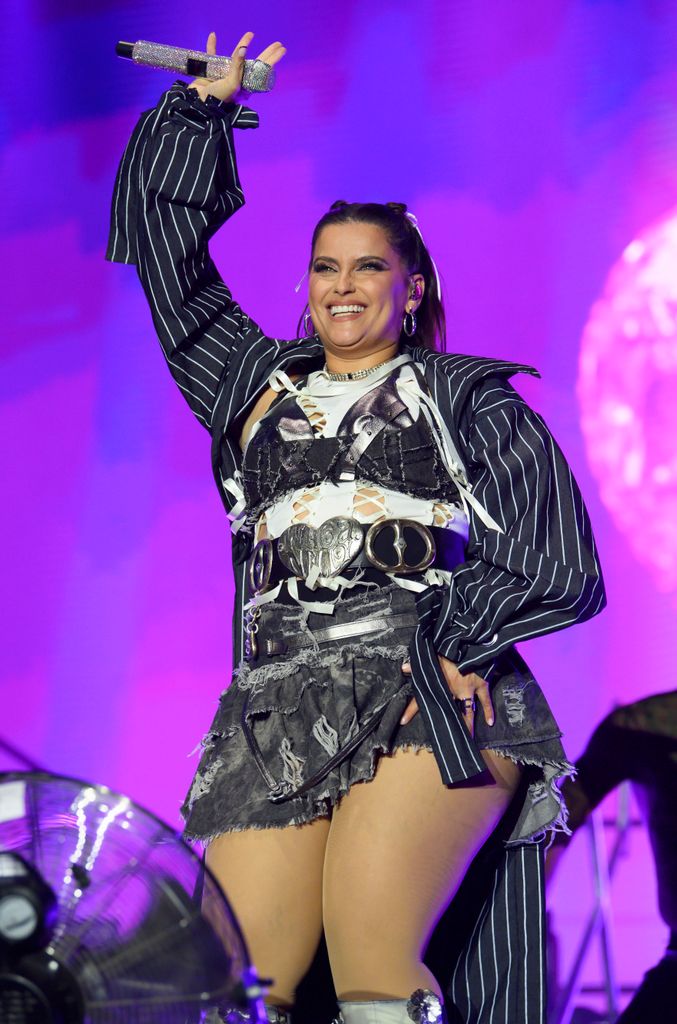 Nelly looked incredible onstage