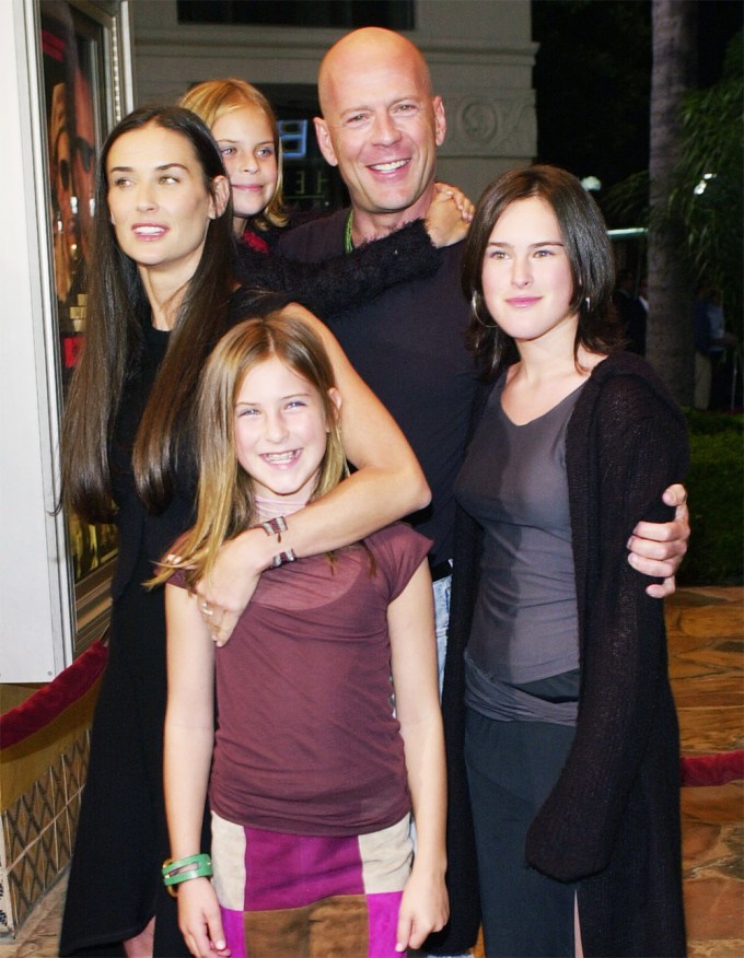 Bruce Willis, Demi Moore & Their Girls in 2001