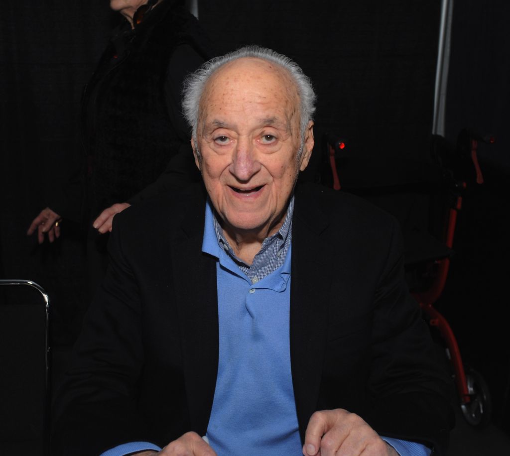 Jerry attends SopranosCon 2019 
