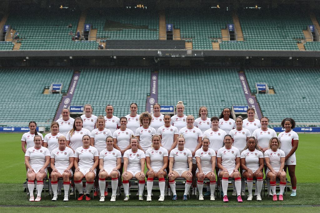 Kelsey Clifford, Emma Sing, Maddie Feaunati, Lilli Ives Campion, Morwenna Talling, Rose Galligan, Abby Dow, Jade Shekells, Mackenzie Carson, Lucy Packer, May Campbell, Maud Muir, Zoe Harrison, Helena Rowland, Ellie Kildunne, Holly Aitchison, Abi Burton, Hannah Botterman, Jess Breach, Sarah Bern, Tatyana Heard, Lark Atkin-Davies, Alex Matthews, Amy Cokayne, Emily Scarratt, Marlie Packer, Zoe Aldcroft, Megan Jones, Natasha Hunt, Abbie Ward, Sadia Kabeya and Claudia Moloney-MacDonald of England pose for a team photo during the England Red Roses Women's Rugby World Cup squad announcement at Allianz Stadium on July 24, 2025 in London, England