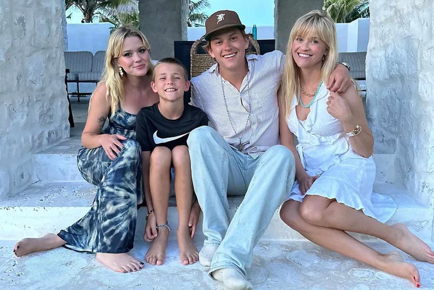 In a heartfelt slideshow, she shared throwback pics of herself with her kids over the years.