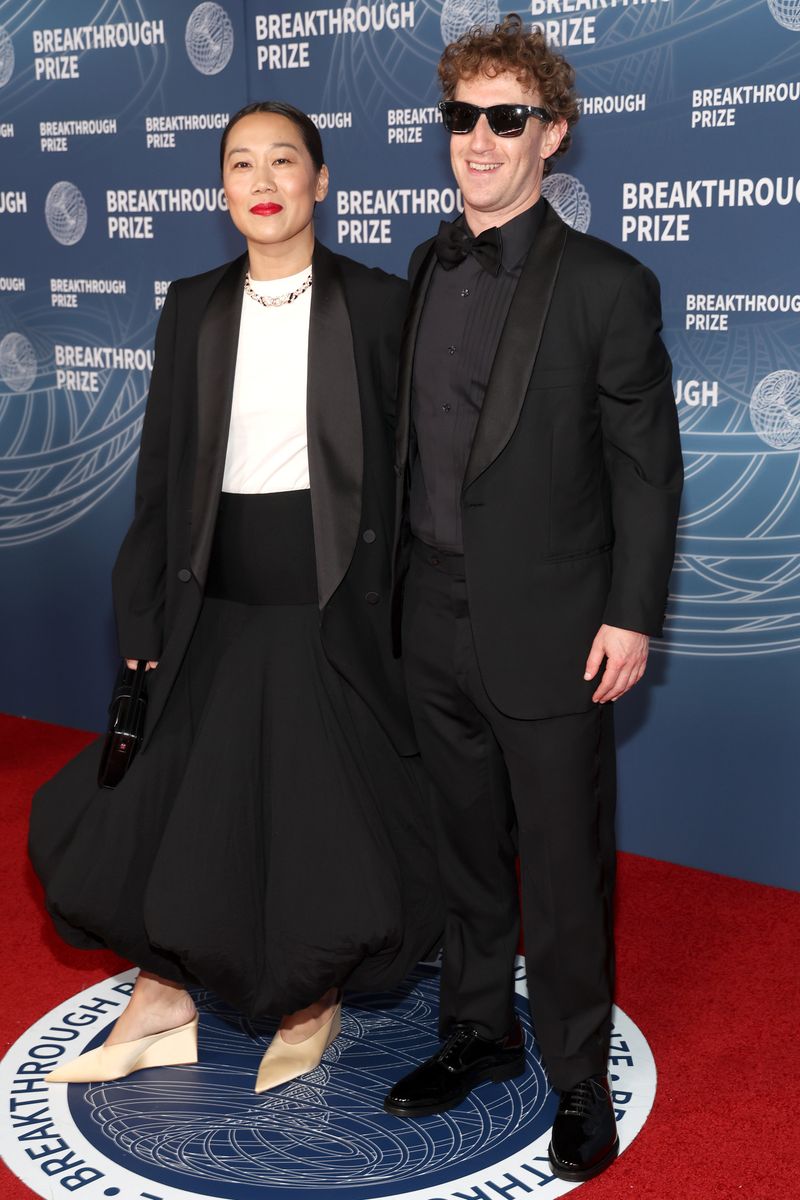 Priscilla Chan and Mark Zuckerberg are owners of 11 homes in the same neighborhood in Palo Lato