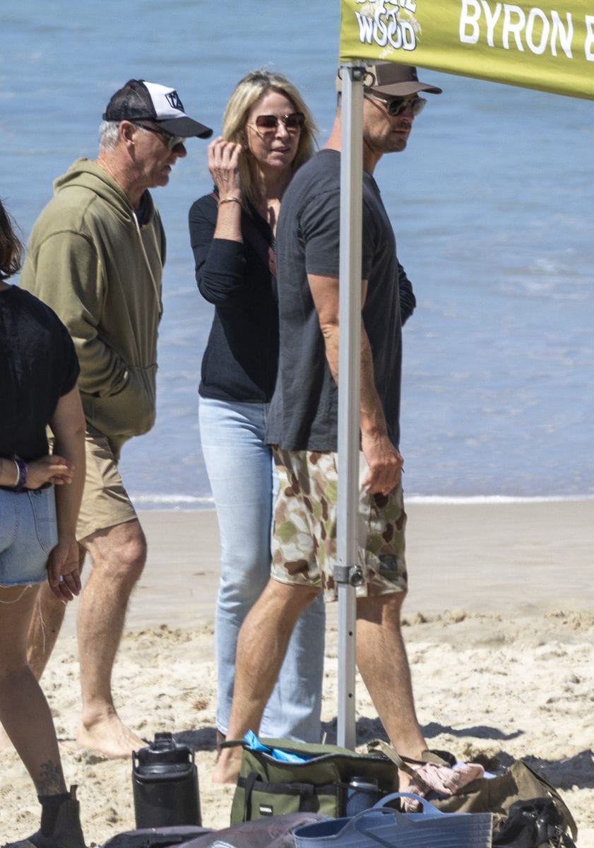 The family moment was made even more special with proud grandparents Craig and Leonie Hemsworth joining the actor on the shore to support the young surfing protégé.
