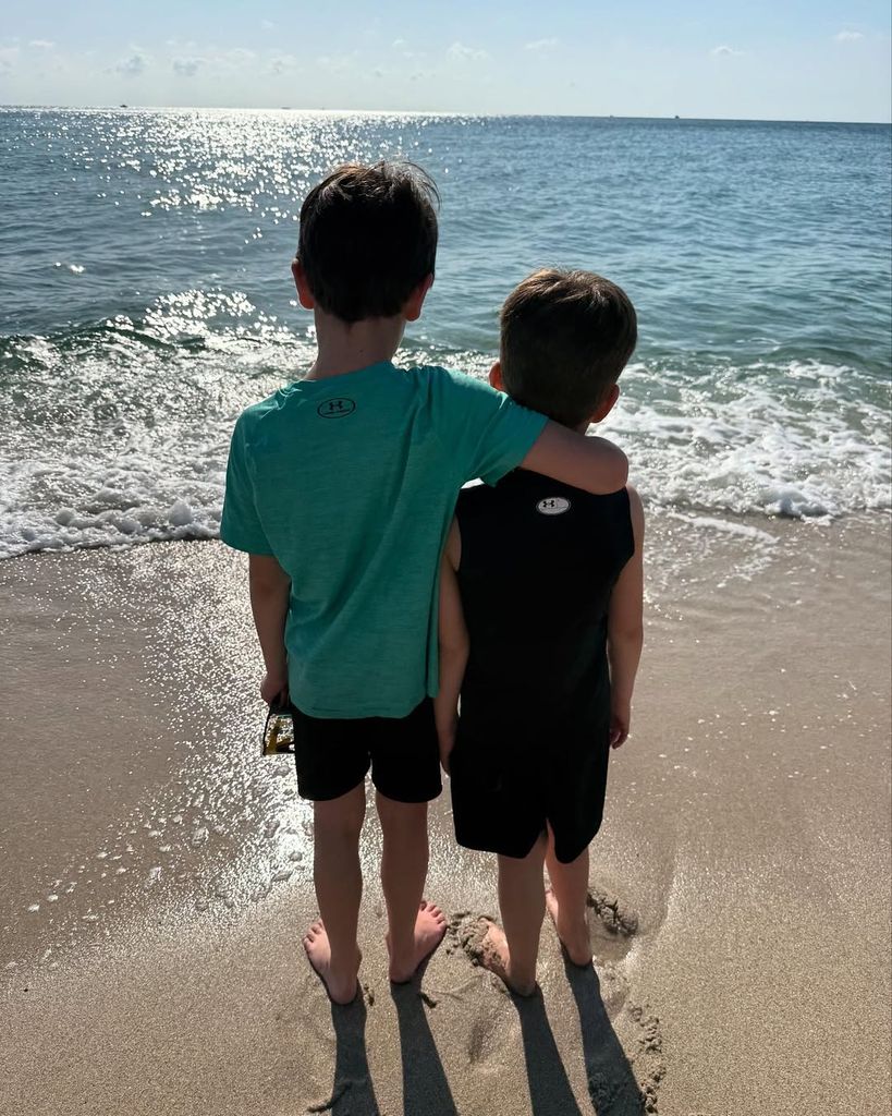 Ginger Zee sons posing on beach