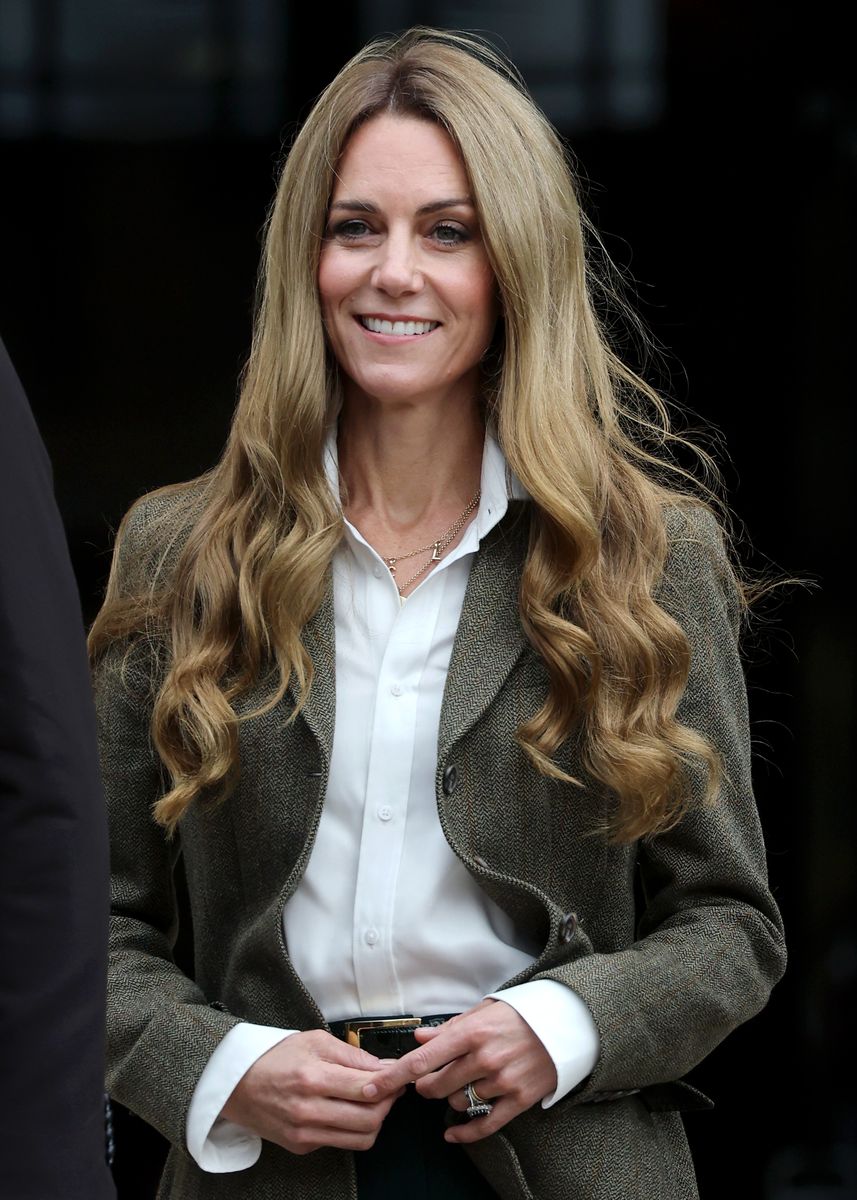 Kate Middleton shows off an eye catching makeover after her holiday