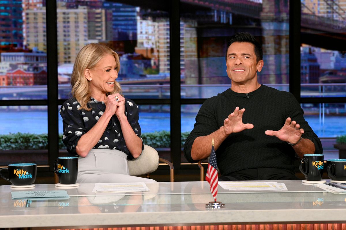 Kelly Ripa shuts down Mark Consuelos' wild theory with perfect comeback