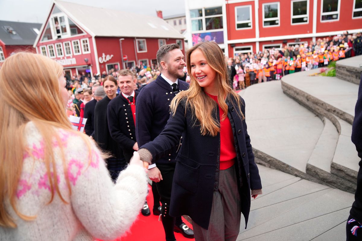 Denmark's Princess Josephine wanted to show her support for the theater world, where she had already taken some initial steps herself.