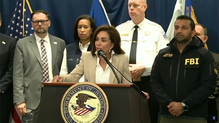 dc-shooting-presser-on-trump-kal-11-27-2025