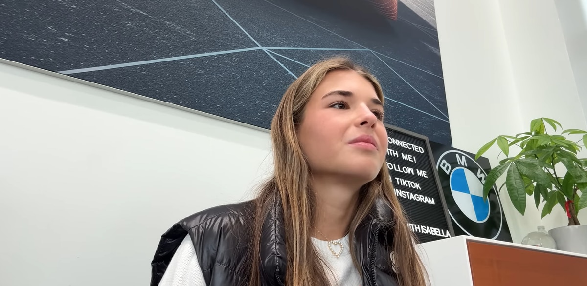 Kai went to a car dealership to build her dream car