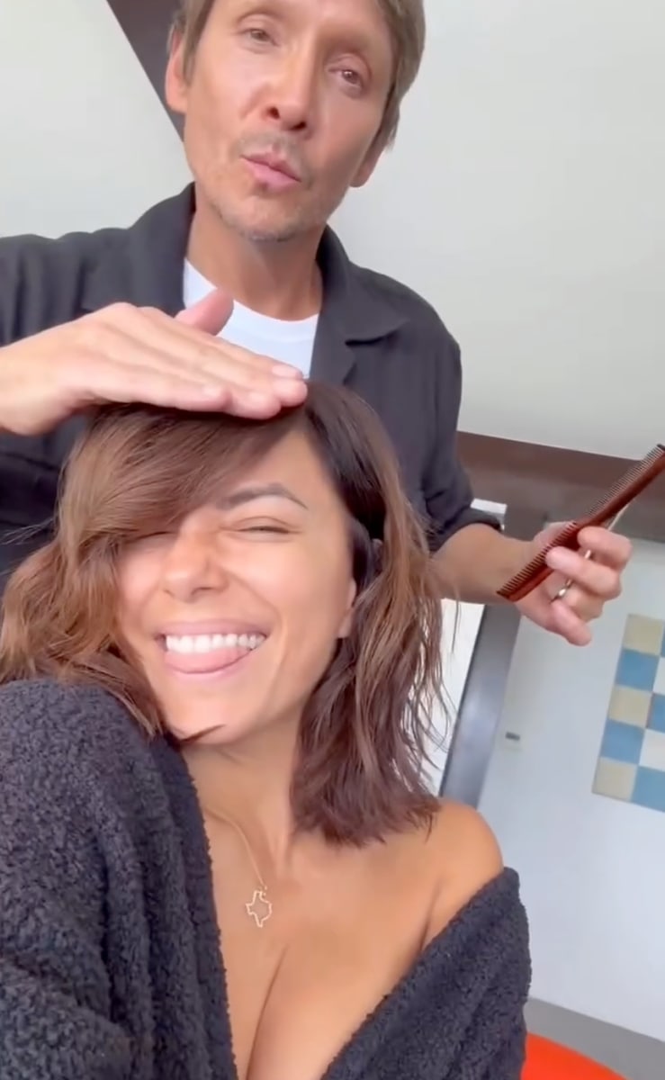 Paves, who regularly styles both Eva and her longtime friend Victoria Beckham, opted for a deep side part and tousled texture.