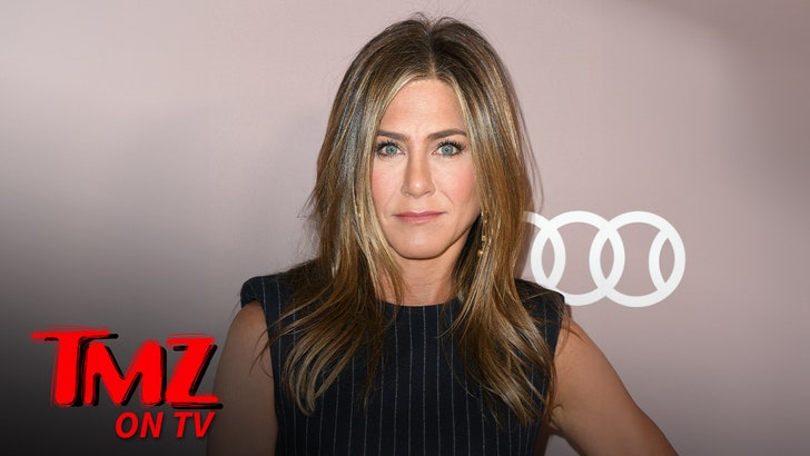 080525_tmz_tv_jennifer_aniston_kal
